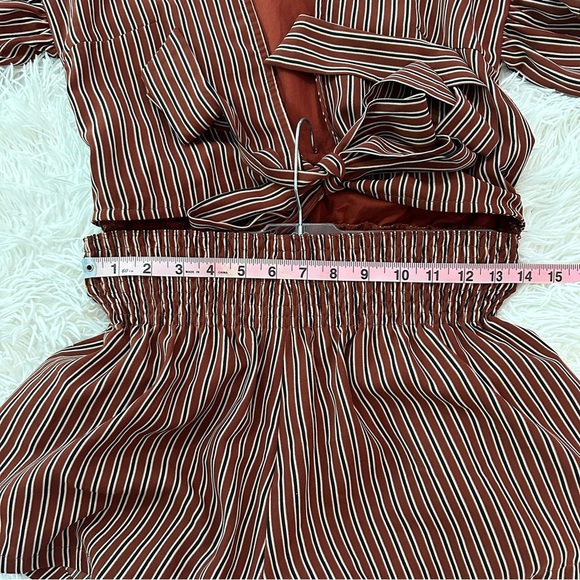 STORIA Striped Ruffle Sleeve Tie-Front Romper Size S - Picture 4 of 16